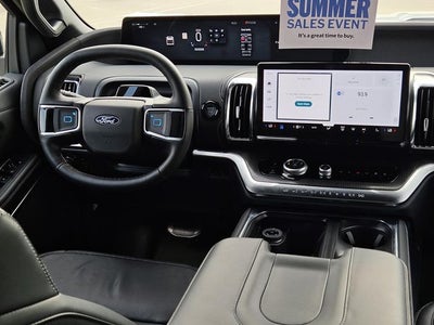 2027 Ford Expedition Platinum