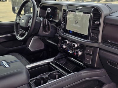 2026 Ford F-350SD Platinum DRW