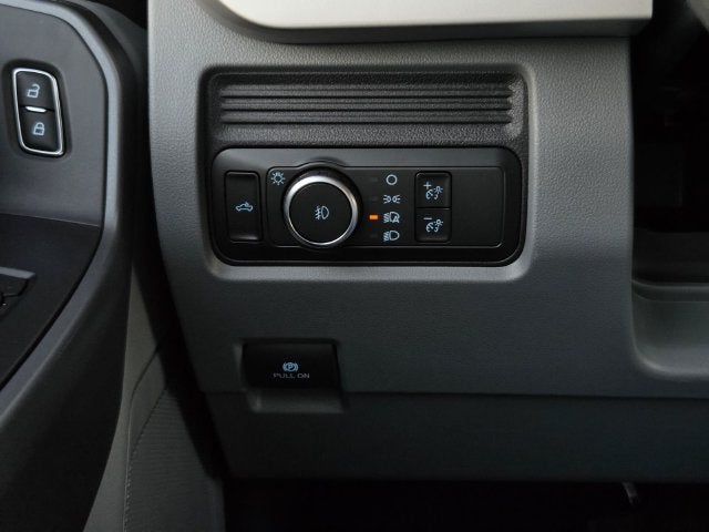 2027 Ford F-350SD XLT DRW
