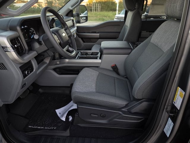 2027 Ford F-350SD XLT DRW