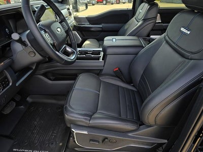 2026 Ford F-350SD Platinum DRW