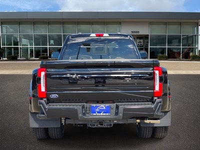 2026 Ford F-350SD Platinum DRW