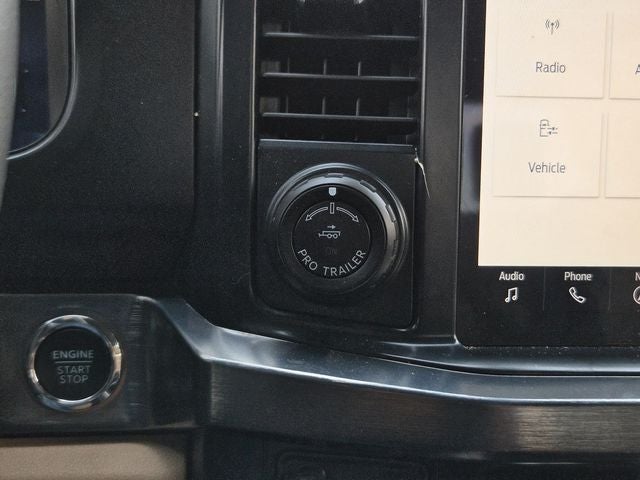2025 Ford F-350SD Lariat DRW