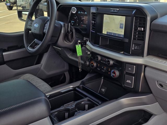 2026 Ford F-350SD XLT DRW