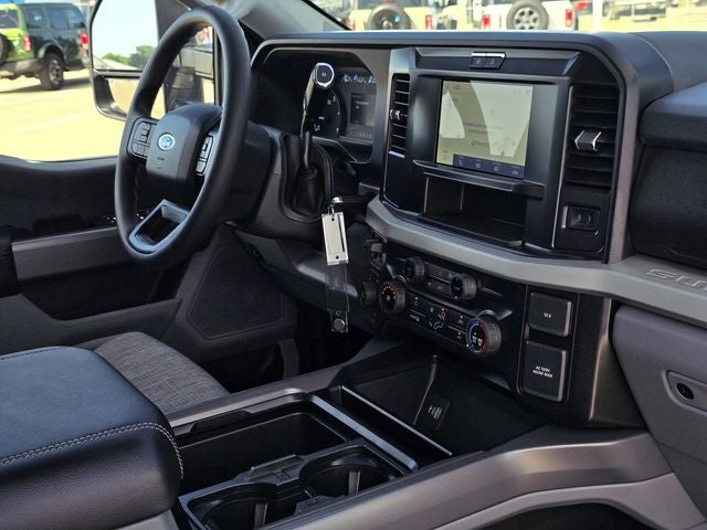 2026 Ford F-350SD XLT DRW