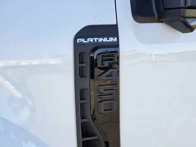 2027 Ford F-450SD Platinum DRW