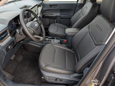 2026 Ford Maverick Lobo Standard