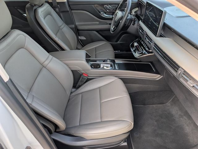 2024 Lincoln Corsair Plug-In Hybrid Grand Touring