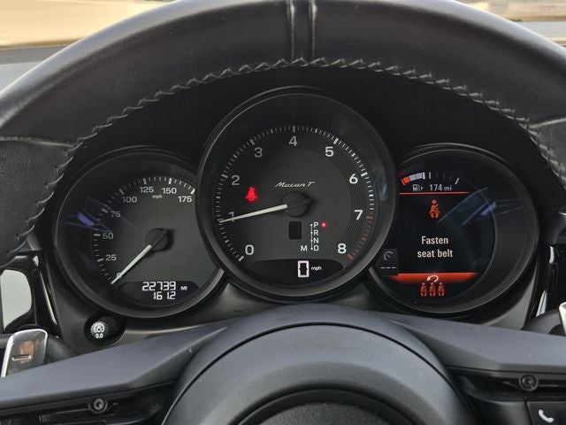 2023 Porsche Macan T