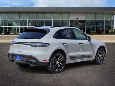 2023 Porsche Macan T